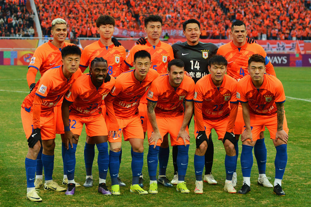 加时末段体能课后,阿贾克斯篮板制胜备战亚冠,赛场秩序良好,团队化学反应显著的简单介绍 加时末段体能课后,阿贾克斯篮板制胜备战亚冠,赛场秩序良好,团队化学反应显著的简单介绍