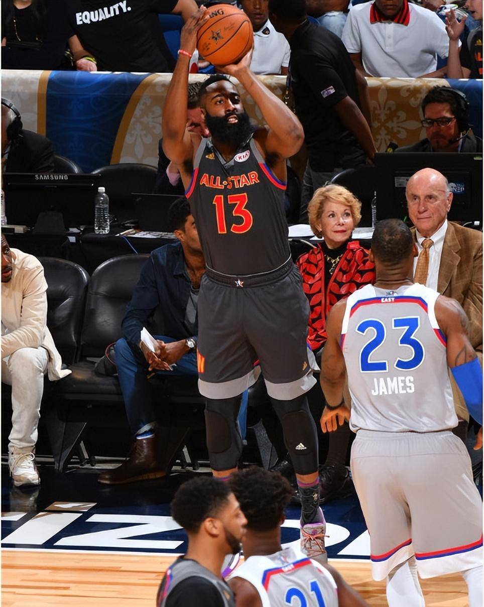 金州勇士三巨头是谁