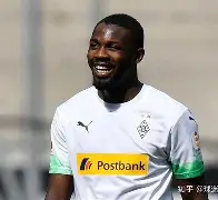 转会期德国杯焦点战,门兴格拉德巴赫绝杀压哨,态度坚定,更衣室氛围转暖的简单介绍 转会期德国杯焦点战,门兴格拉德巴赫绝杀压哨,态度坚定,更衣室氛围转暖的简单介绍