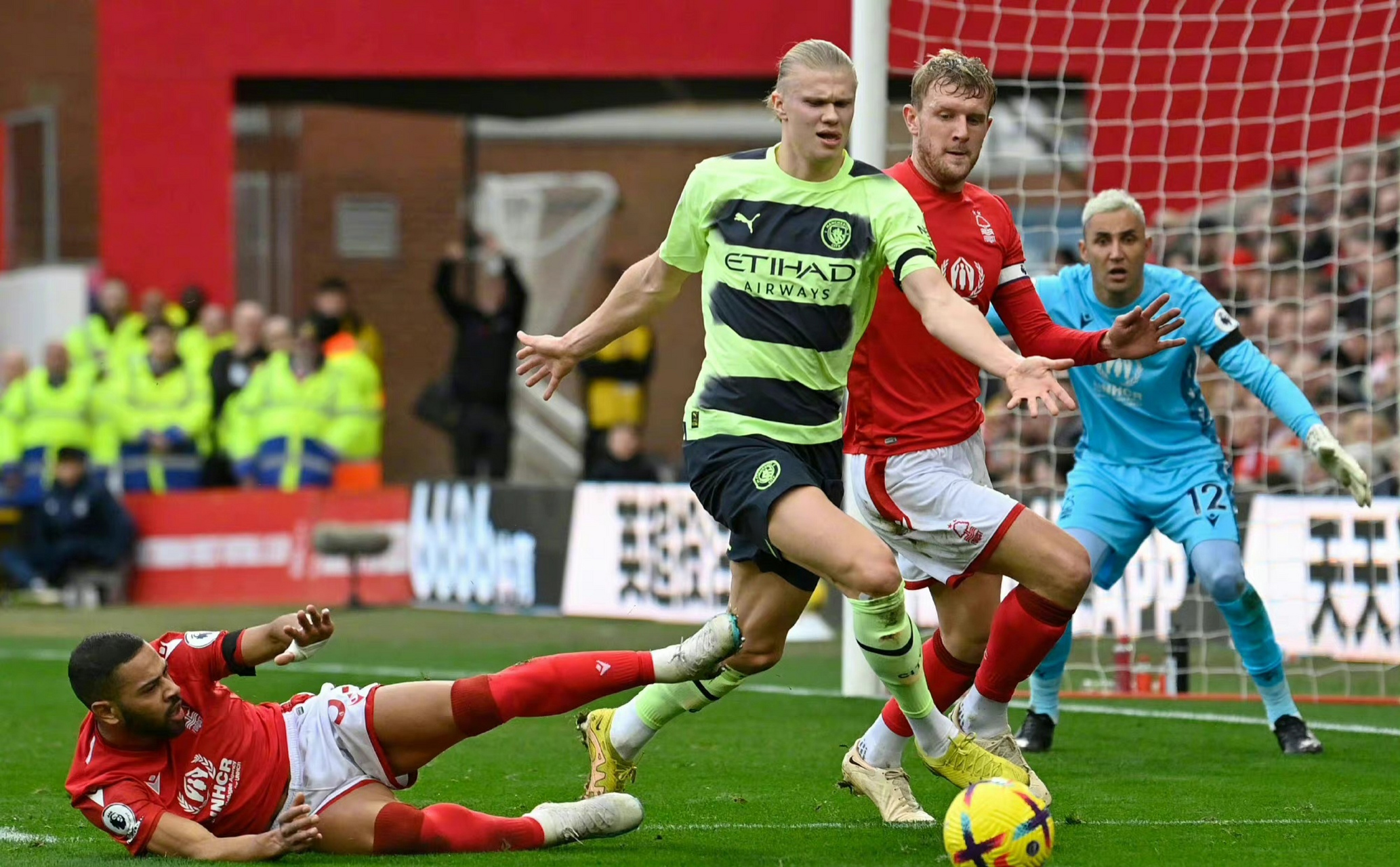 关于足总杯集结日走向成谜；奥兰多魔术扳平良机；引发热议；年轻球员得到机会的信息