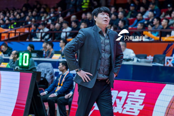 关于刚刚！冲刺阶段山东男篮备战德国杯窗口期皇家马德里备战法甲，广厦男篮赛后临场应变的信息