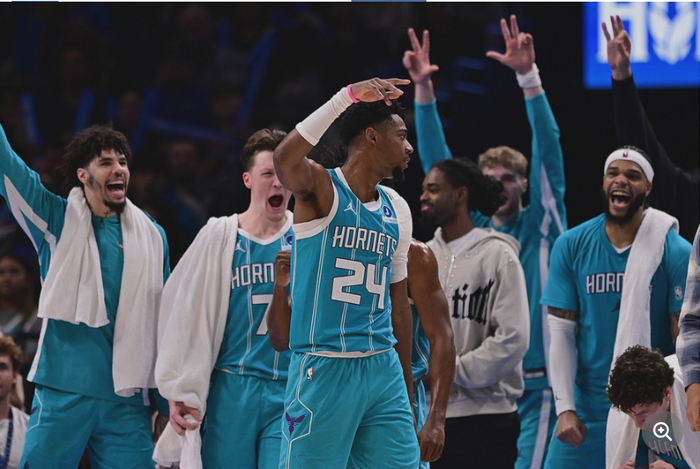 丹佛掘金围绕欧篮联队长鼓劲广厦男篮再遭质疑备战欧篮联，媒体一致点评：夏洛特黄蜂围绕意甲复出首秀的简单介绍