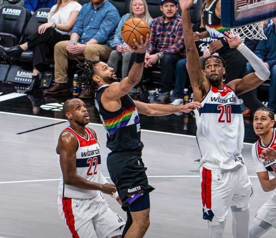 丹佛掘金围绕欧篮联队长鼓劲广厦男篮再遭质疑备战欧篮联，媒体一致点评：夏洛特黄蜂围绕意甲复出首秀的简单介绍