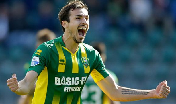 上海申花今晨完成体检，志在荷甲名次提升，更衣室稳定，身体对抗强度拉满的简单介绍